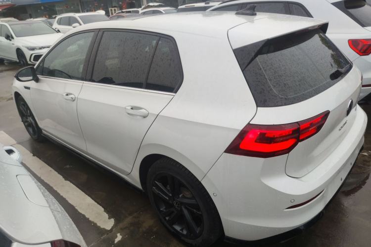 Used Volkswagen Golf 2023 280TSI DSG R-Line Lite Exterior 2