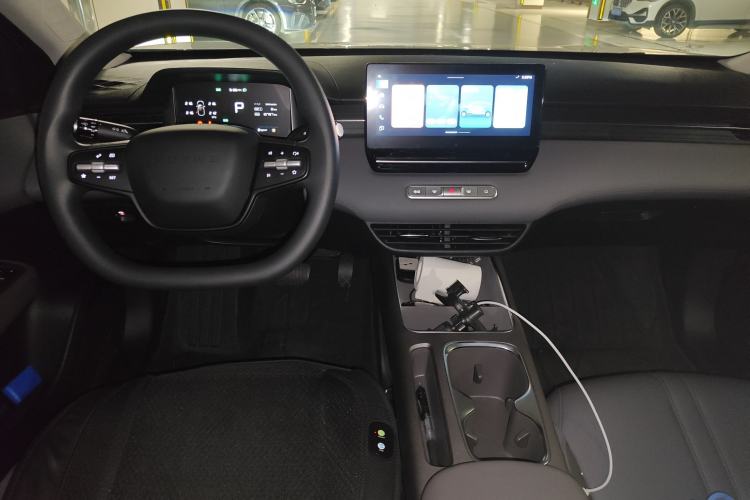 Used Roewe D6 2025 450 km Premium Edition