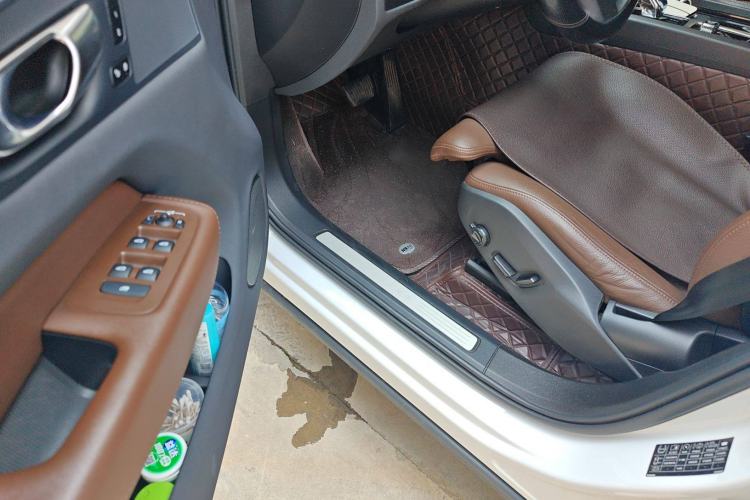 Used Volvo XC60 2024 B5 4x4 Smart Luxury Edition
