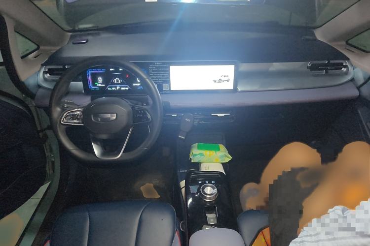 Used Geometry E Firefly 2023 320KM Cute & Handsome Tiger 5 Seats
