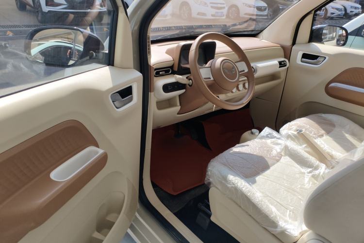 Used Wuling Hongguang MINIEV 2024 3rd Generation 215km Youth Edition