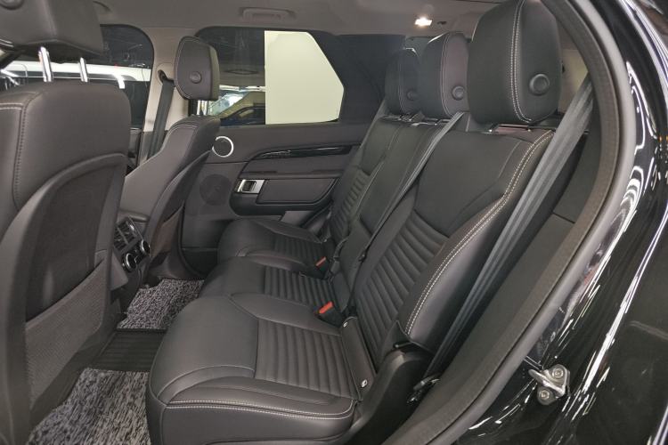 Used Land Rover Discovery 2024 360 PS S