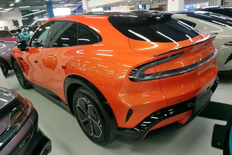 Used Xiaomi Auto YU7 2025 Ultra-Long Range Rear-Wheel Drive Version
