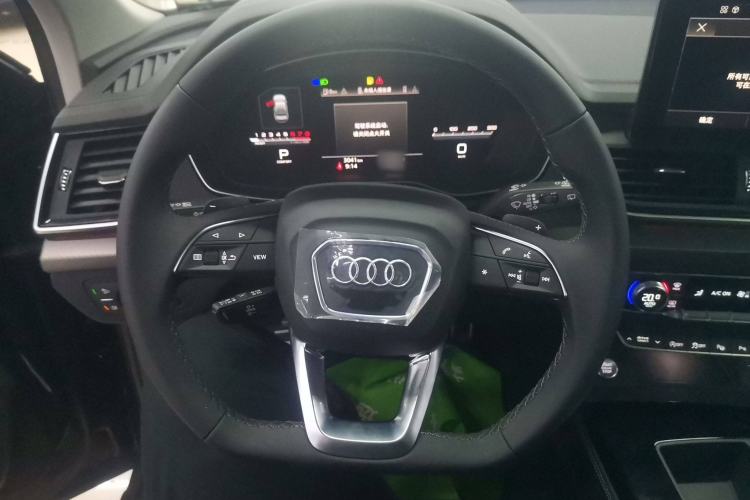 Used Audi Q5L 2022 40T Luxury Dynamic Model
