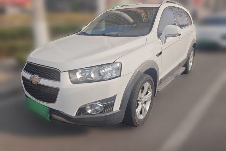 Used Chevrolet Captiva 2012 2.4L 4x4 Flagship Edition 7 Seats