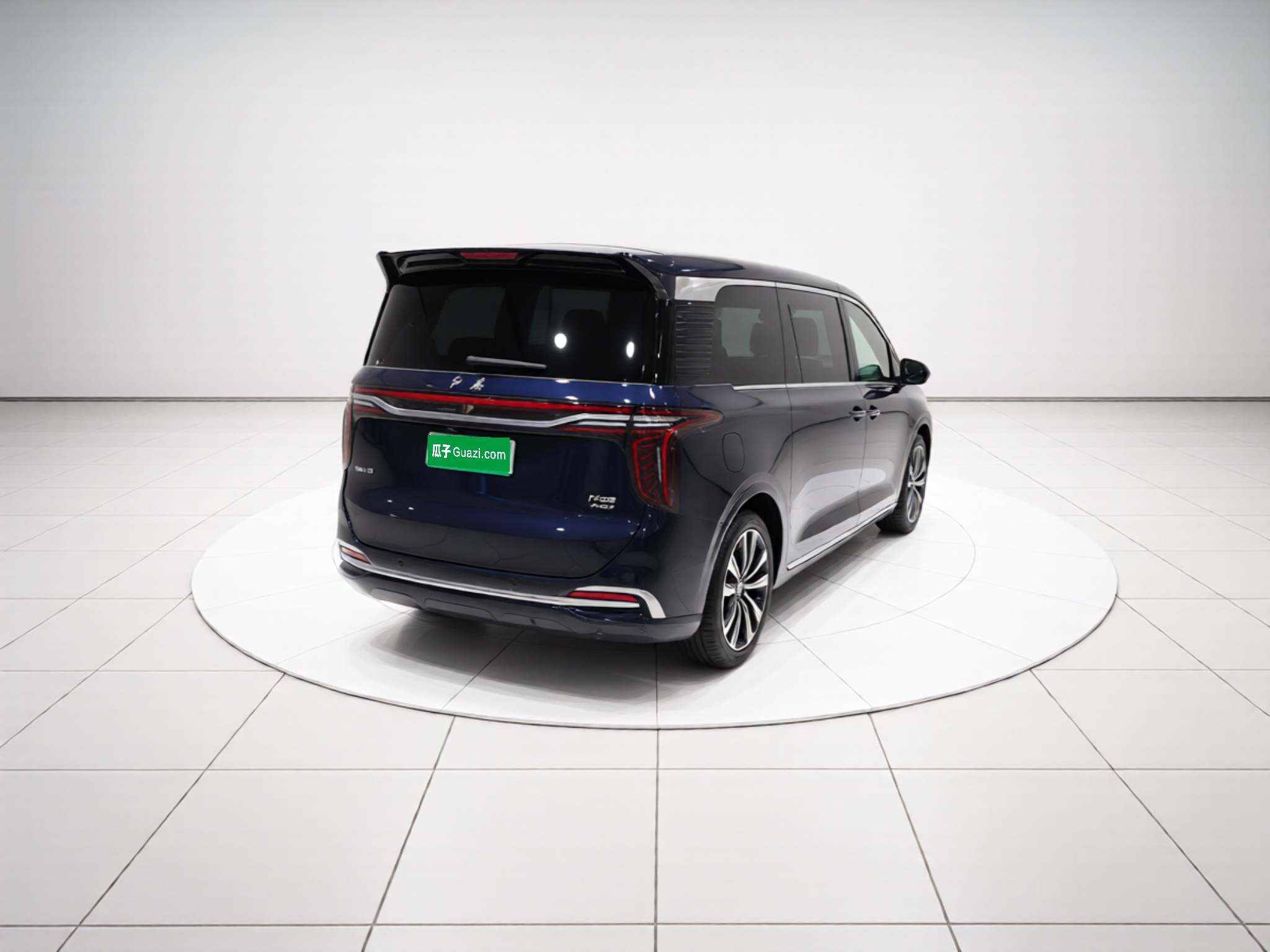Hongqi HQ9 PHEV 2024 2.0T Four-Wheel Drive Luxury Edition — снимка 4