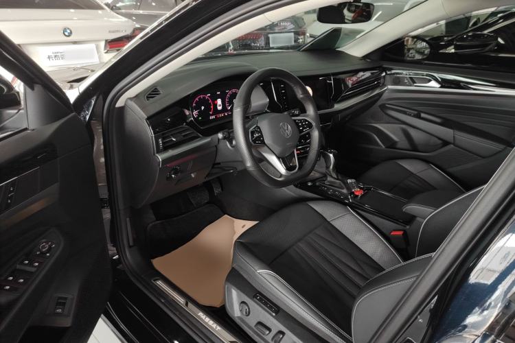 Used Volkswagen Passat 2023 330TSI Starry Luxury Edition Driver Seat