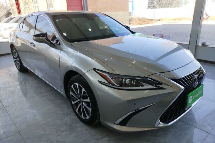 Used Lexus ES 2024 200 Premium Edition
