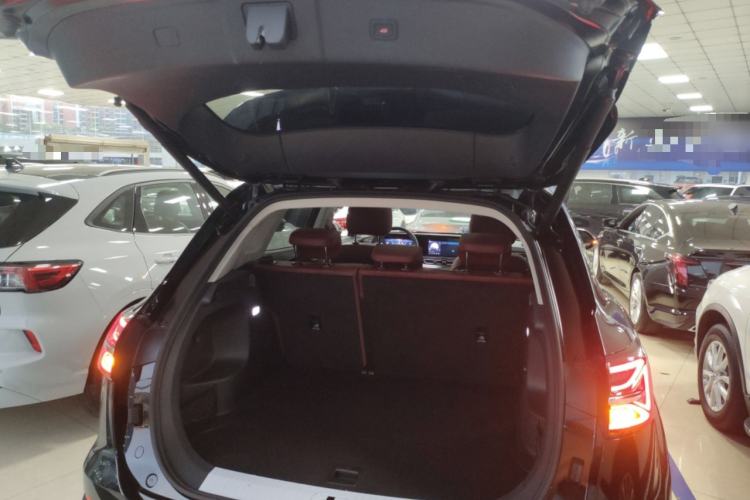 Used Hongqi HS5 2023 2.0T Qixiang Pro Edition