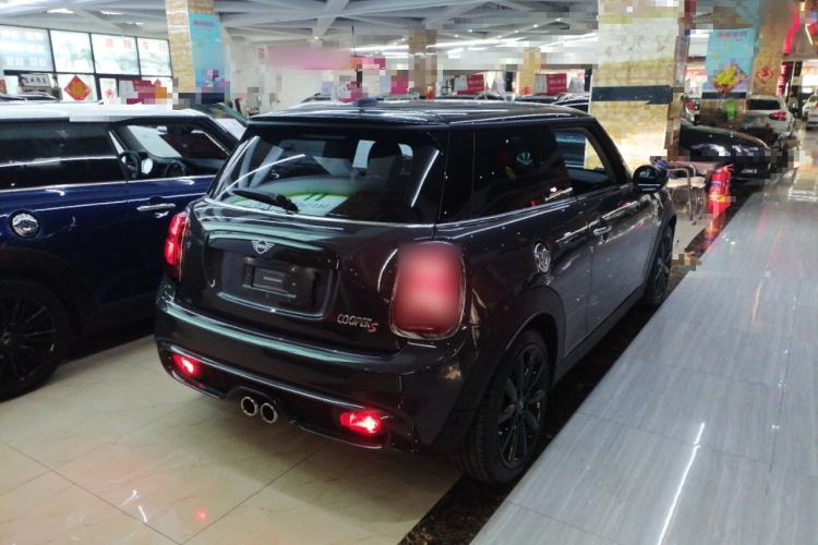 Used MINI 2021 2.0T COOPER S Classic Edition Rear Right 45 Deg