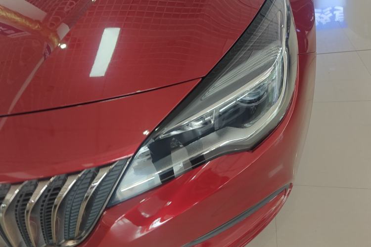 Used Buick Verano 2016 Hatchback 15S Automatic Ambition Model Left Front Headlight