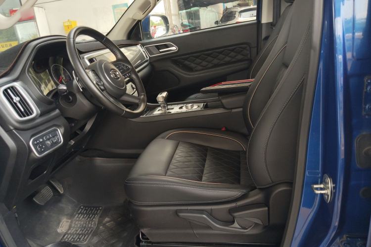 Used Great Wall Poer 2021 2.0T Global Version Passenger Automatic Diesel Two-Wheel Drive Comfort Trim Standard Cab GW4D20M Left Front Seat