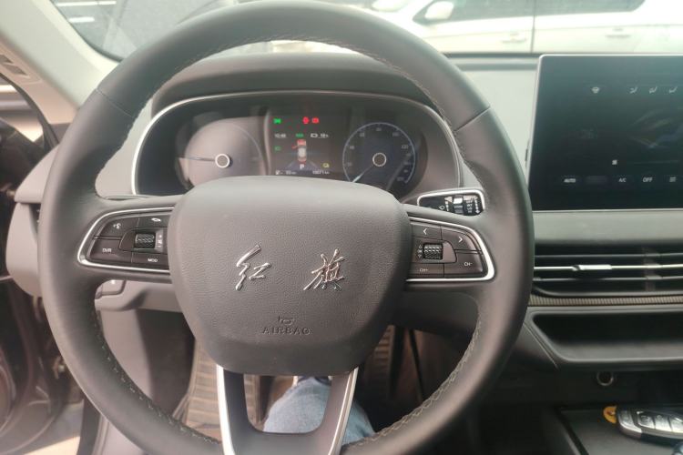 Used Hongqi E-QM5 2022 431 km Charge & Enjoy Edition