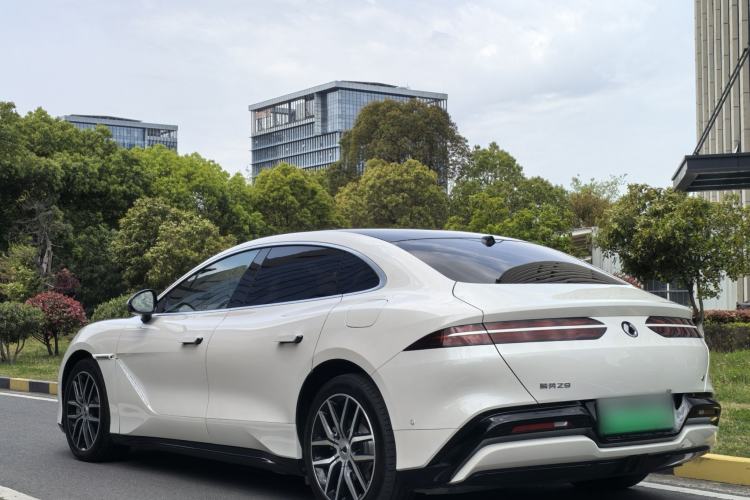 Used Denza Z9 2024 1100 km Four-Wheel Drive Max Version