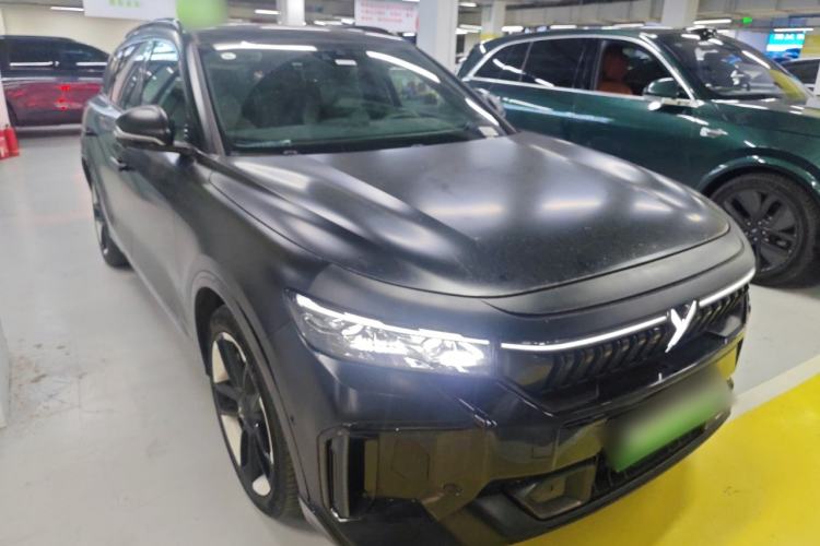 Used VOYAH FREE 2022 DNA Pure Electric Model Front Right 45 Deg