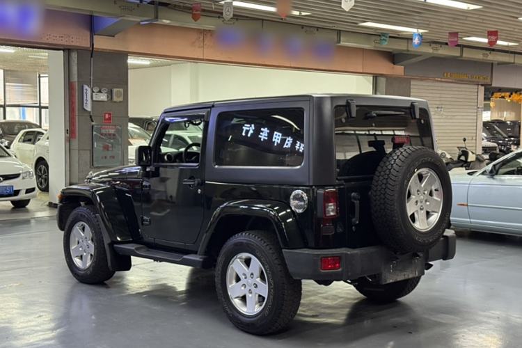 Used Jeep Wrangler 2012 3.6L Sahara two-door version
