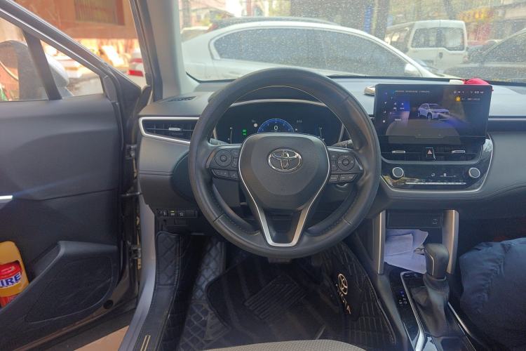 Used Toyota Corolla Cross 2023 2.0L Deluxe Edition
