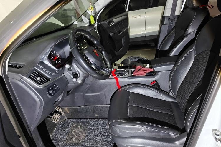 Used Roewe RX5 2016 20T Two-Wheel Drive Automatic Internet Smart Edition