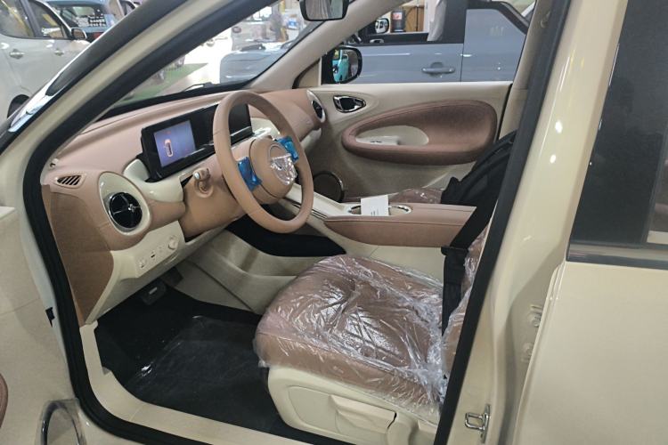 Used Wuling Bingo 2025 333 km Enjoyment Version Left Front Seat