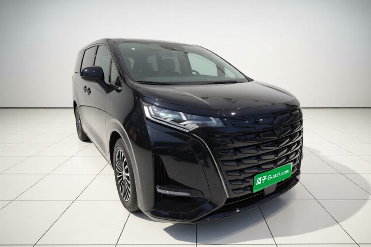 Used Denza D9 2024 DM-i 980 Four-Wheel Drive Prestige Model
