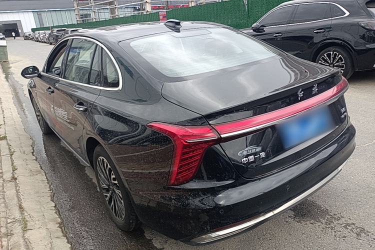 Used Hongqi H5 2025 2.0T Automatic Flag Edition – 500 000 Units Commemorative Version