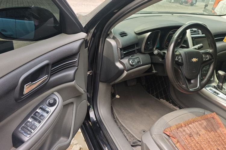 Used Chevrolet Malibu 2014 2.0L Automatic Luxury Edition Driver Seat