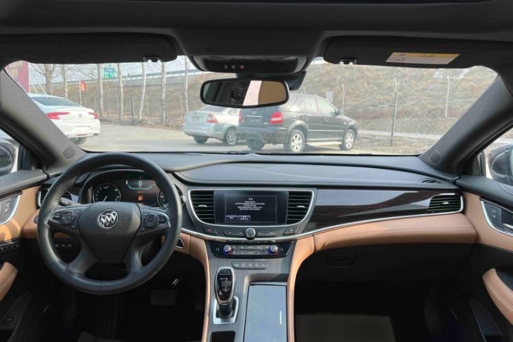 Used Buick LaCrosse 2018 28T Luxury Model