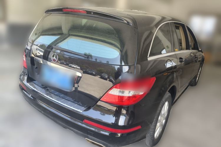 Used Mercedes-Benz R-Class 2011 R 300 L Business Model Rear Right 45 Deg