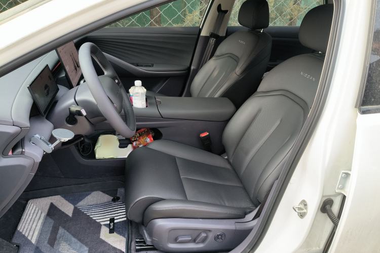 Used Nissan N6 2026 Model 180 Max Left Front Seat