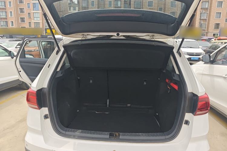 Used Volkswagen Tharu 2020 280TSI Two-Wheel Drive Luxury Plus Version China VI Standard Trunk