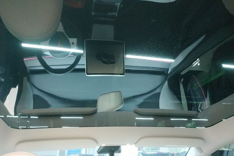 Used Tesla Model Y 2023 Rear-Wheel-Drive Version