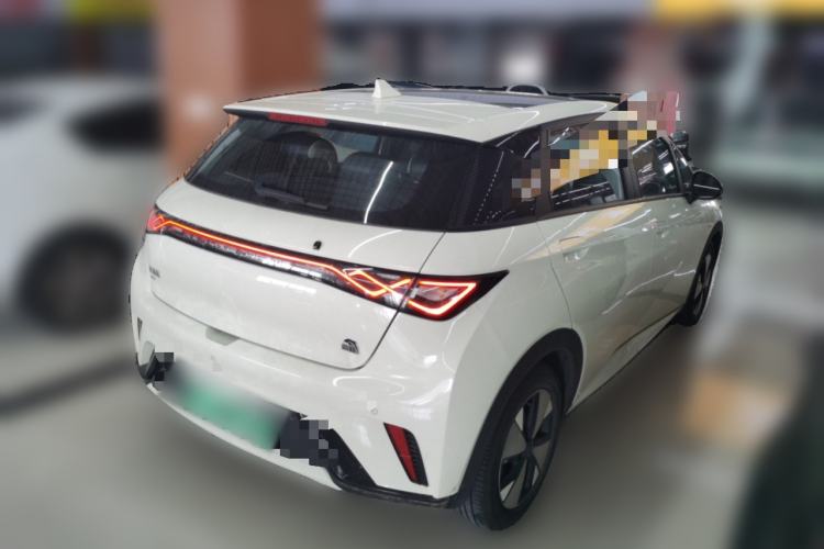 Used BYD Dolphin 2023 420 km Fashion Edition
