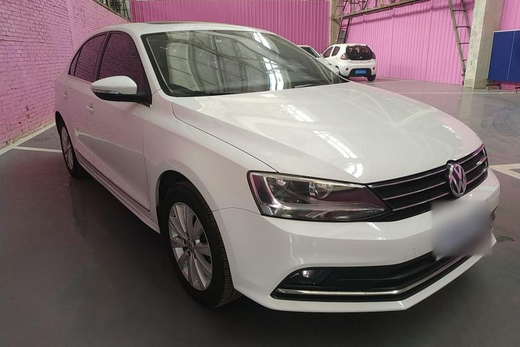 Used Volkswagen Sagitar 2016 230TSI 25th Anniversary Edition Exterior 2