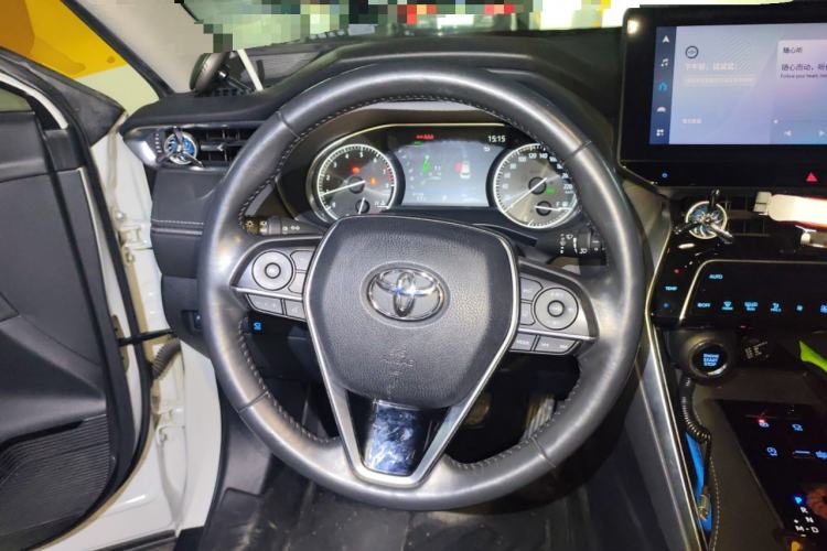 Used Toyota Harrier 2022 2.0L CVT Two-Wheel Drive Deluxe Edition
