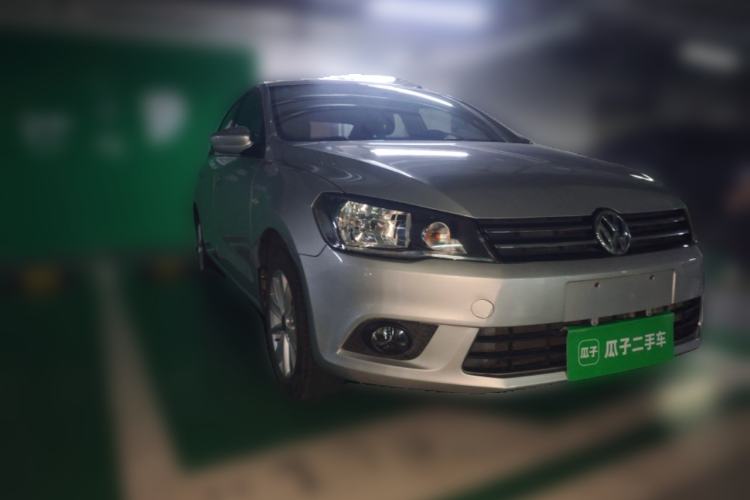 Used Volkswagen Jetta 2015 1.6L Manual Comfort Model
