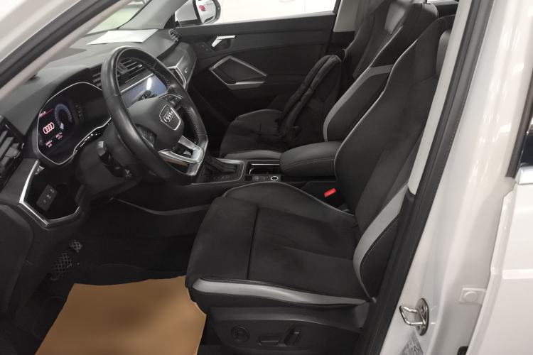 Used Audi Q3 2021 35 TFSI Fashion Dynamic Model