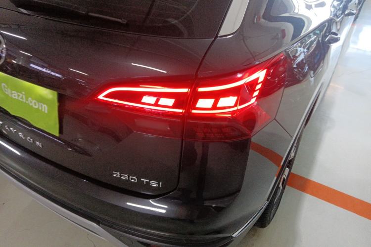 Used Volkswagen Tayron 2020 330TSI Two-Wheel Drive Luxury Smart Connectivity Version
