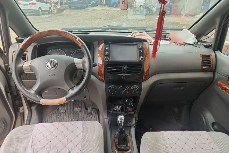 Used Dongfeng Shuaike 2011 1.6L Manual Practical 7-Seater