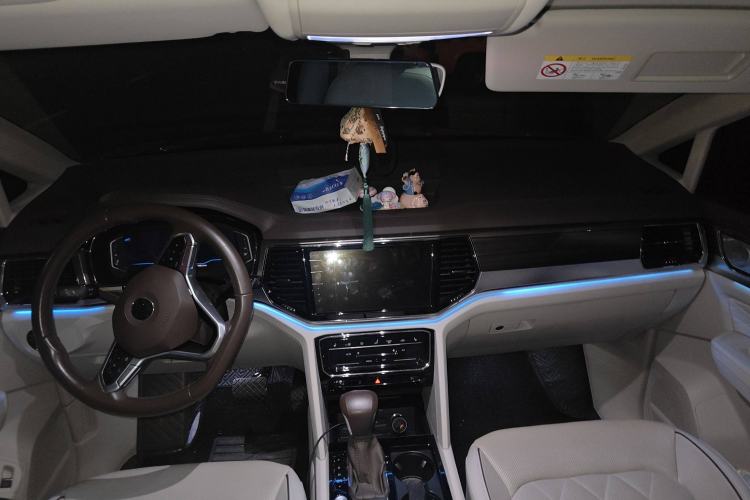 Used Volkswagen Viloran 2020 380TSI Prestige Edition