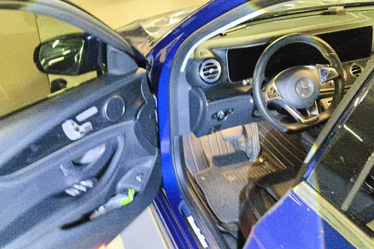 Used Mercedes-Benz E-Class 2018 E 300 L Sport Luxury Edition Driver Seat