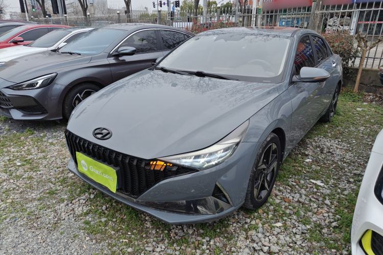 Used Hyundai Elantra 2021 1.5L CVT LUX Prestige Edition