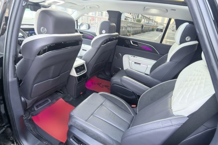 Used Hongqi E-HS9 2021 460 km Range Flagship Edition Six-Seater Interior 6