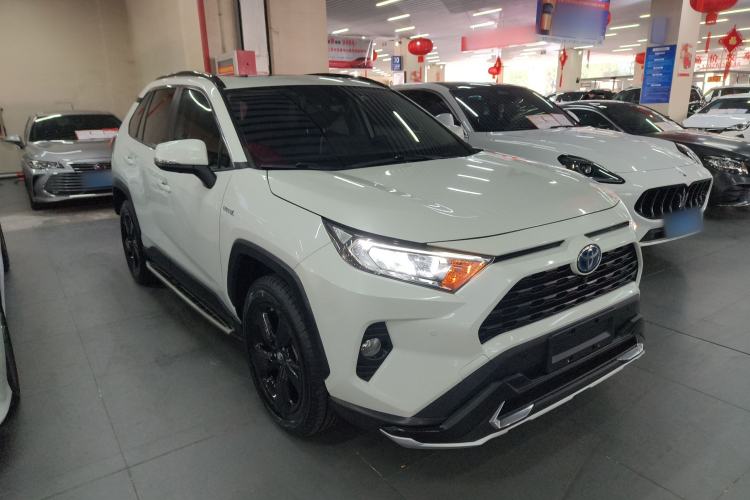 Used Toyota RAV4 2020 Dual-Engine 2.5L E-CVT 4x4 Elite PLUS Edition
