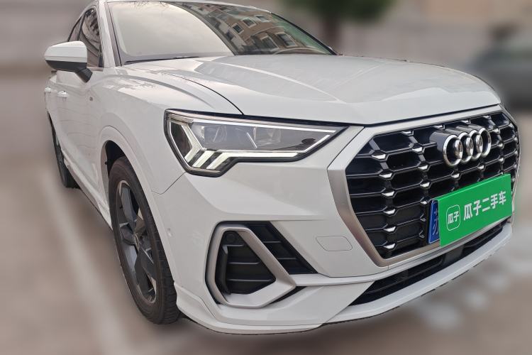 Used Audi Q3 2022 35 TFSI Fashion Dynamic Model