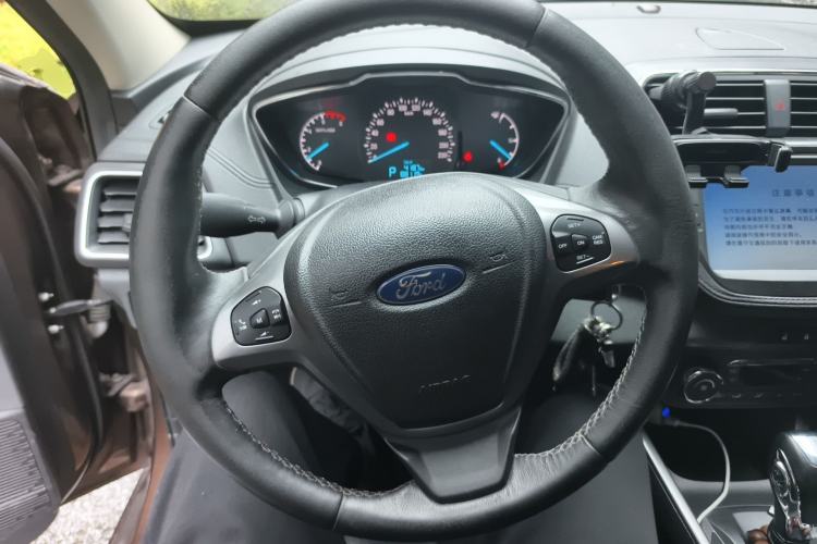 Used Ford Escort 2017 Happiness Edition 1.5L Automatic Fashion Version
