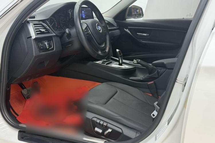 Used BMW 3 Series 2017 320Li Fashion Model Interior 2