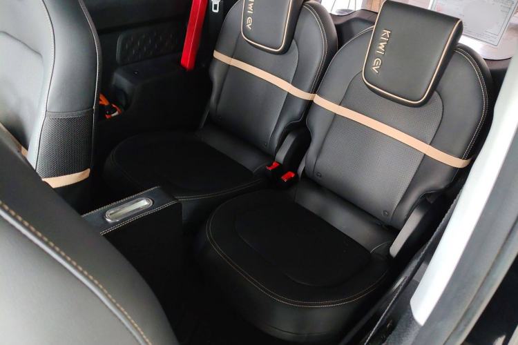 Used Baojun KiWi EV 2021 Artist Model Ternary Lithium