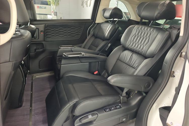 Used Honda Elysion 2022 2.0L eHEV Luxury First Edition