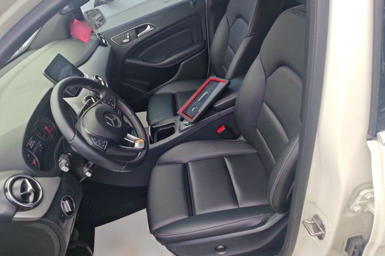 Used Mercedes-Benz B-Class 2018 B 200 Fashion Model
