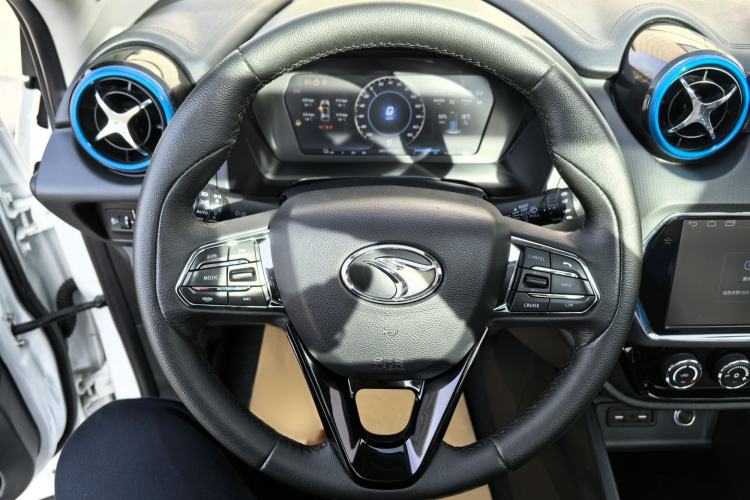 Used Soueast DX3 2018 EV Flagship Model Interior 5